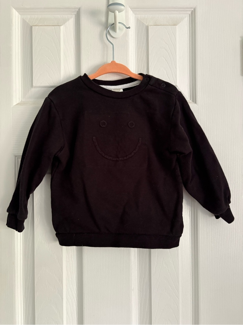 (5/$25) smiley face sweatshirt